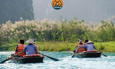 Tour group rafting on the river below Fairy Meadows